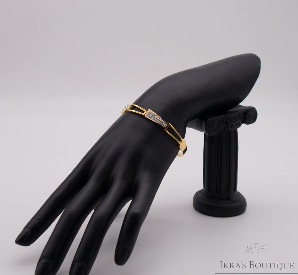 Gold Ummanteltes Triangle Offset Armband