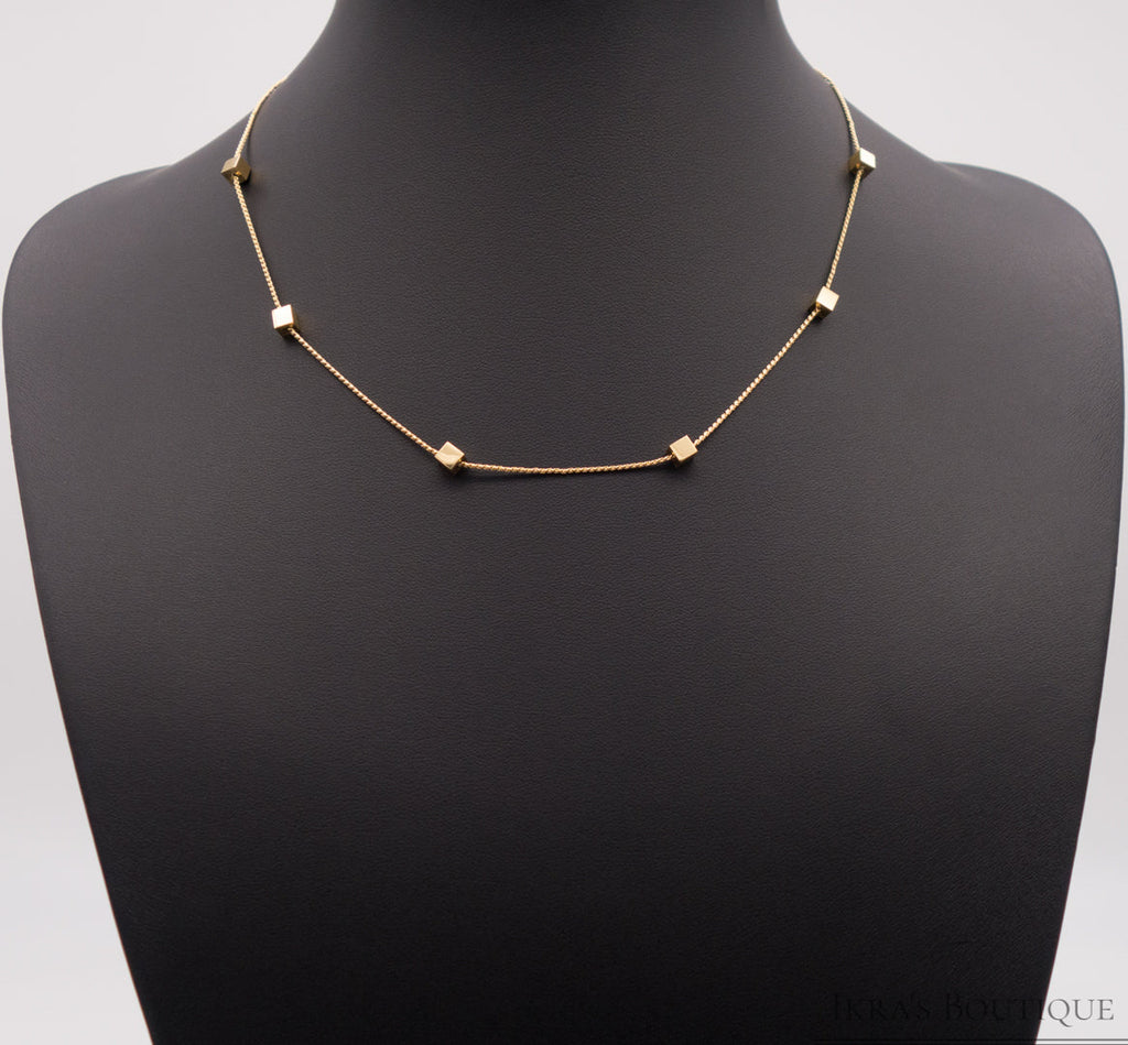 Gold ummantelte Six Squares Halskette