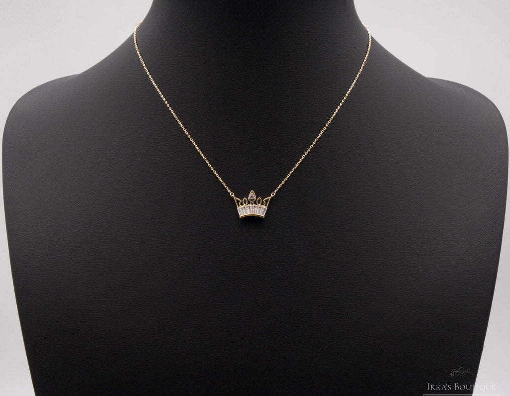 Gold ummantelte Crown Zirkonia Halskette - Ikra's Boutique